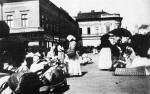 22. A szegedi (Csongrd megye) kenyrpiac 1908-ban (Mra Ferenc Mzeum Fotarchvuma, Szeged)